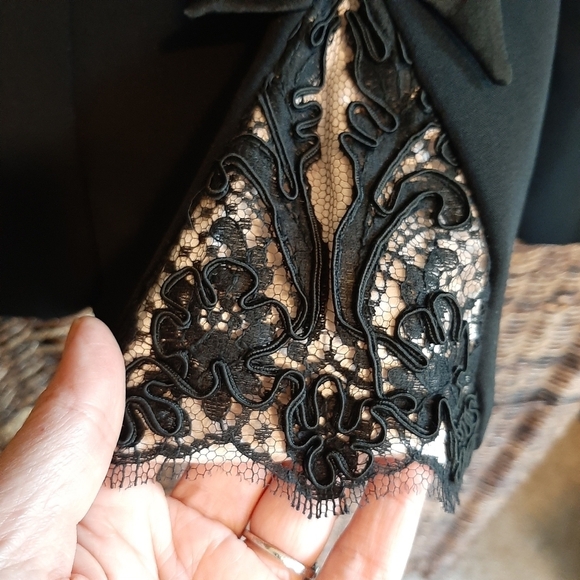 Louis Feraud Silk Blazer Black 38 6 Small Medium Bows Lace Formal French Chic - Picture 7 of 10